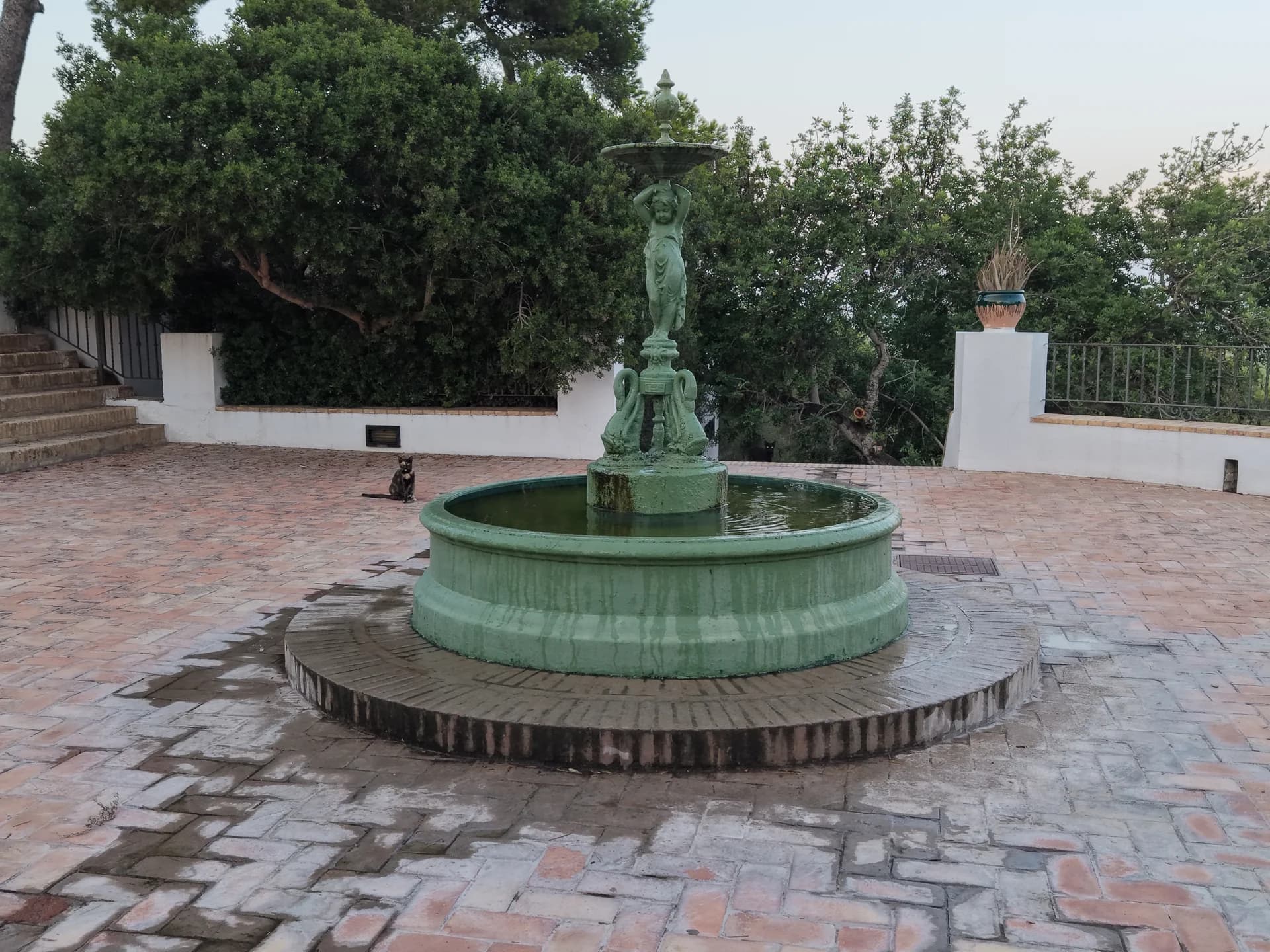 Fuente de la terraza inferior